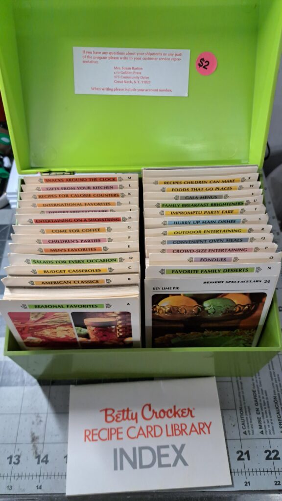 The Betty Crocker Recipe Card Library