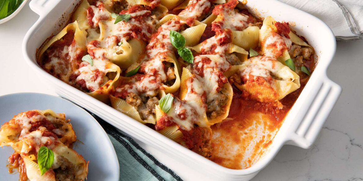 My Aunt’s Famous 5-Ingredient Stuffed Shells Feature a Secret Ingredient My Aunt’s Famous 5-Ingredient Stuffed Shells Feature a Secret Ingredient
