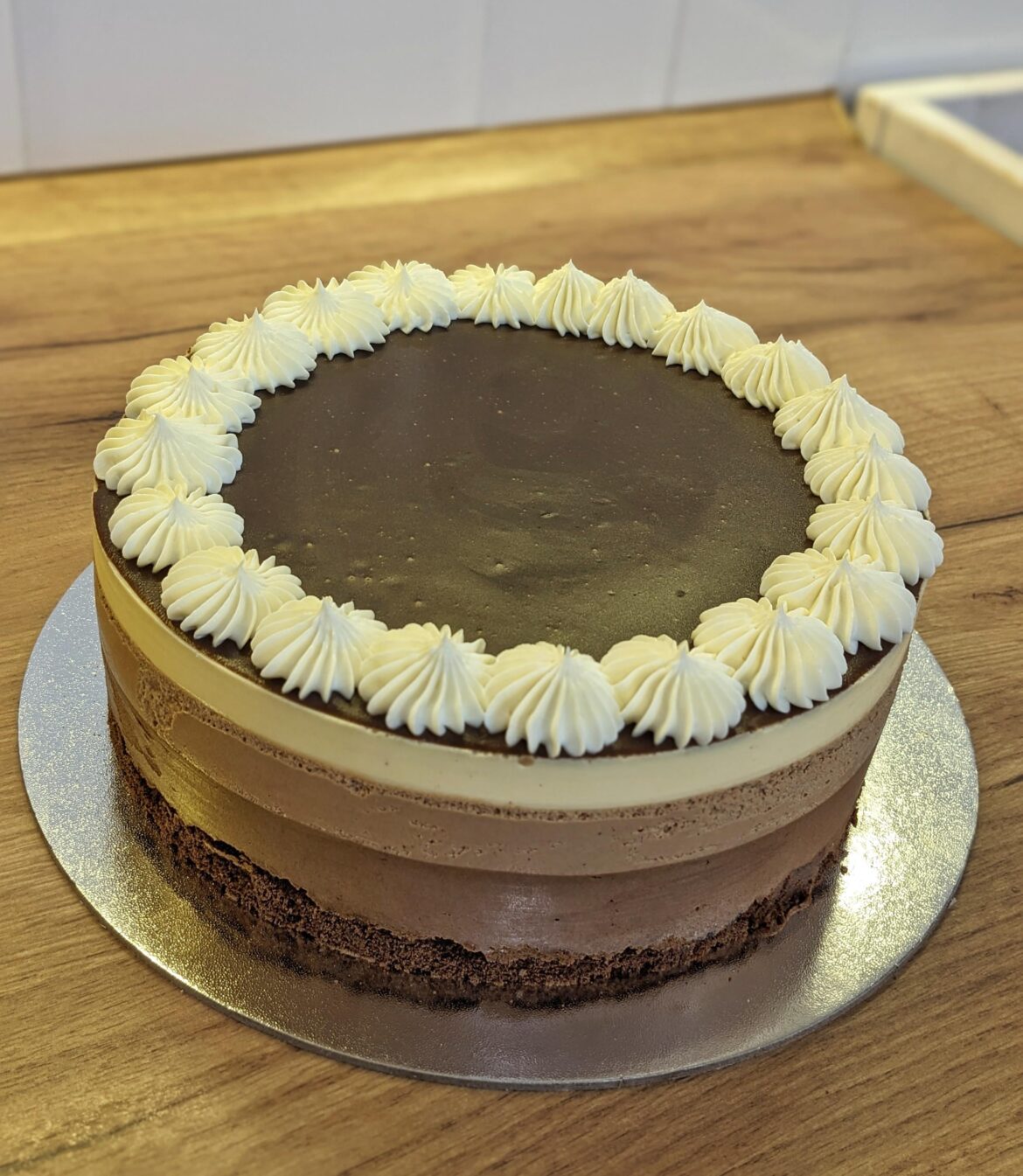 Triple chocolate cake 🤎