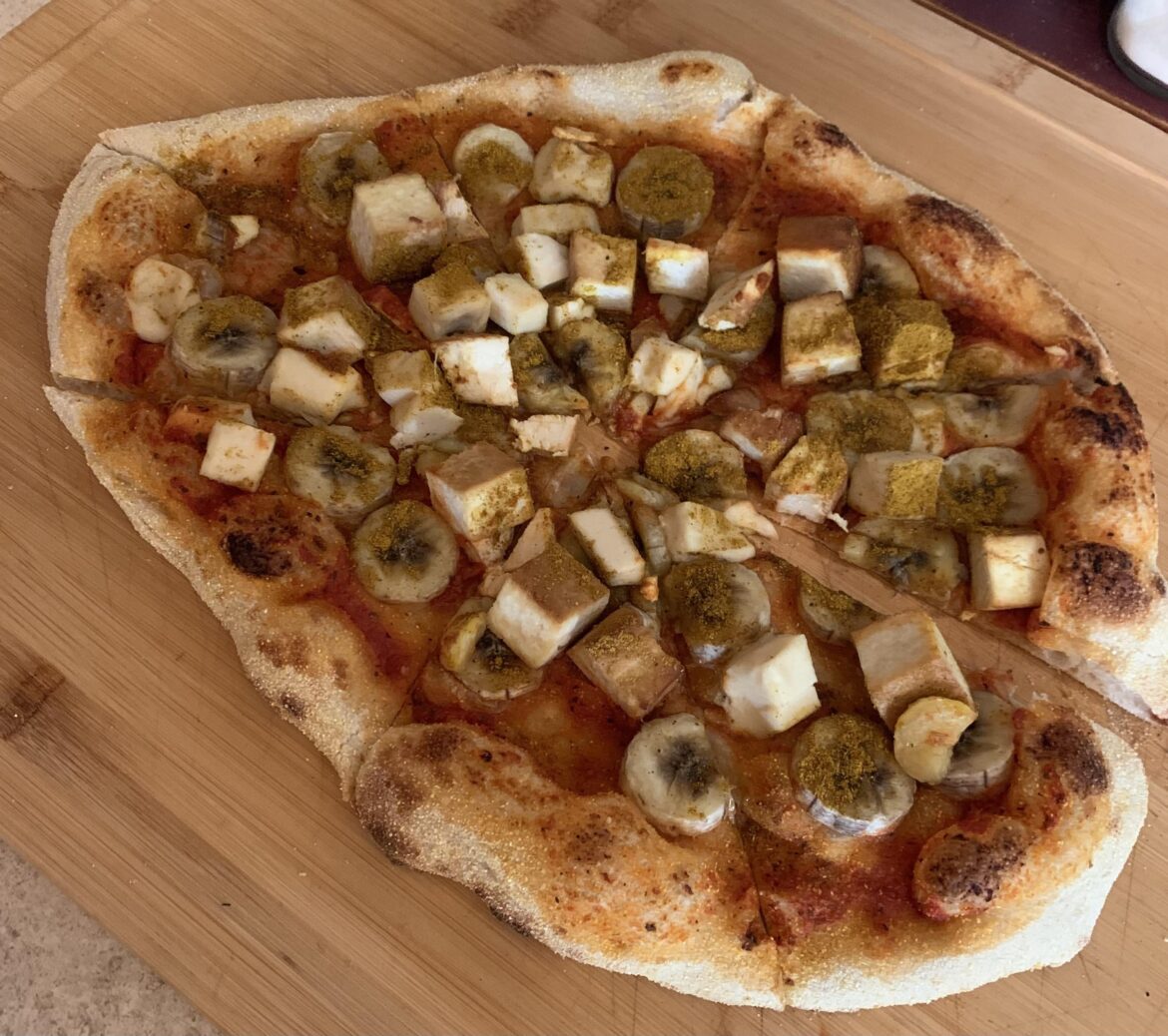 Banana Curry Pizza
