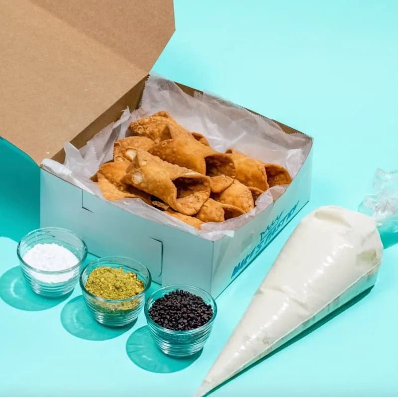 <span> Credit: <a href="https://www.goldbelly.com/restaurants/mikes-pastry/mikes-famous-cannoli-kit?gb_vnc_167467=167468" rel="nofollow noopener" target="_blank" data-ylk="slk:Goldbelly.;elm:context_link;itc:0;sec:content-canvas" class="link ">Goldbelly.</a></span> <span class="copyright">Credit: <a href="https://www.goldbelly.com/restaurants/mikes-pastry/mikes-famous-cannoli-kit?gb_vnc_167467=167468" rel="nofollow noopener" target="_blank" data-ylk="slk:Goldbelly.;elm:context_link;itc:0;sec:content-canvas" class="link ">Goldbelly.</a></span>