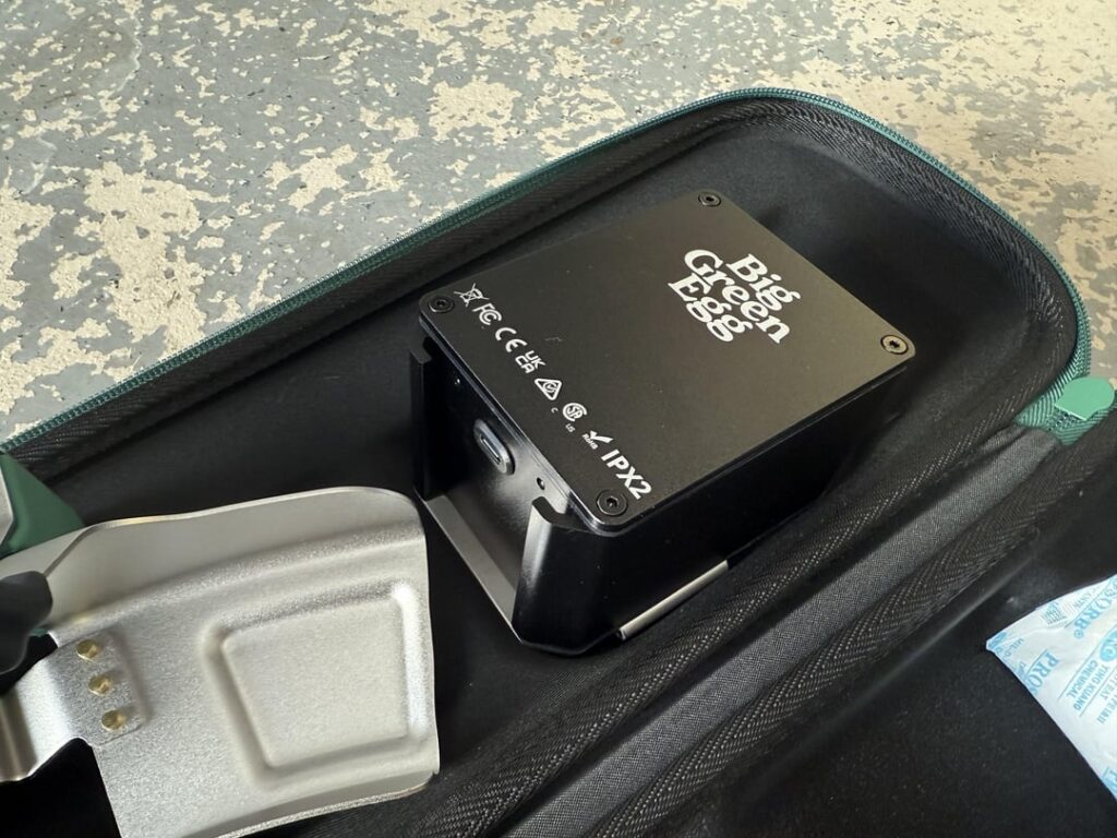 For those that want to see inside the rotisserie case…