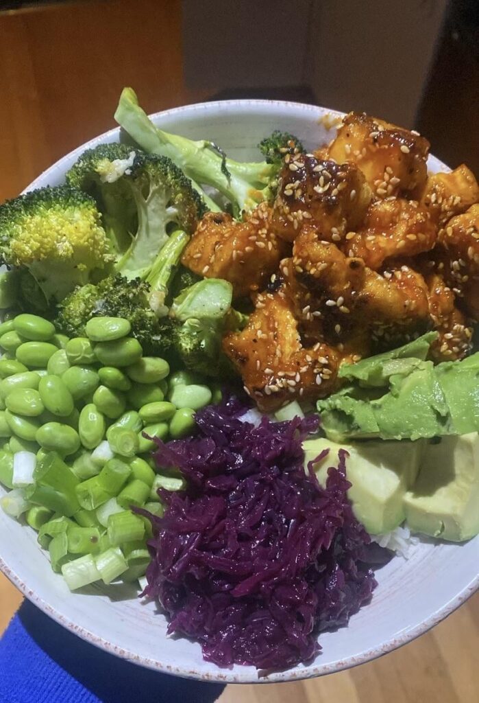 i made hot “honey” tofu bowls