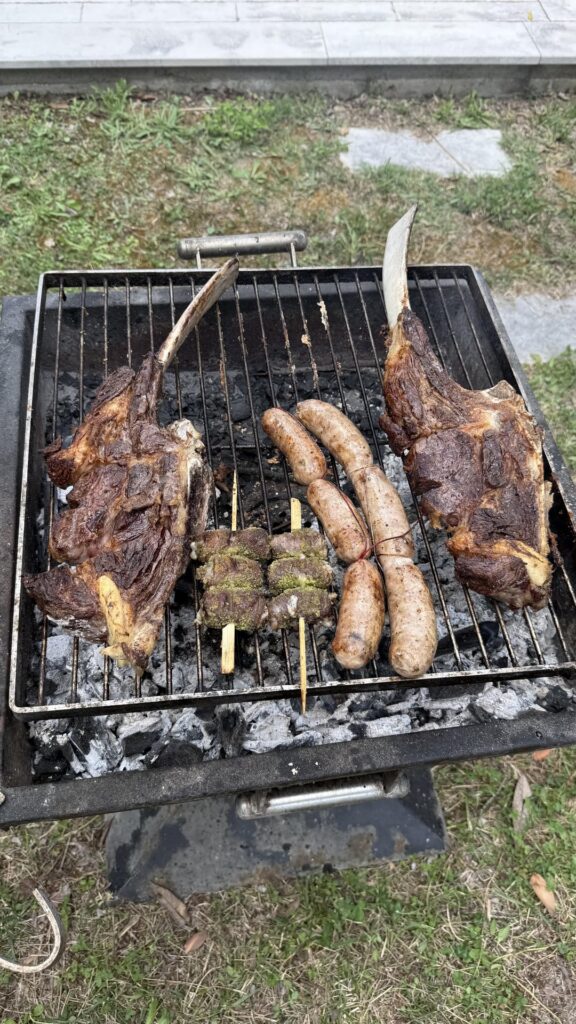 Italian Mountain side, open charcoal, Tomahawks