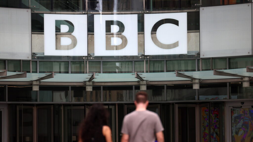 BBC fixes Cacio e Pepe recipe after Italian outcry – Food & Wine BBC fixes Cacio e Pepe recipe after Italian outcry - Food & Wine