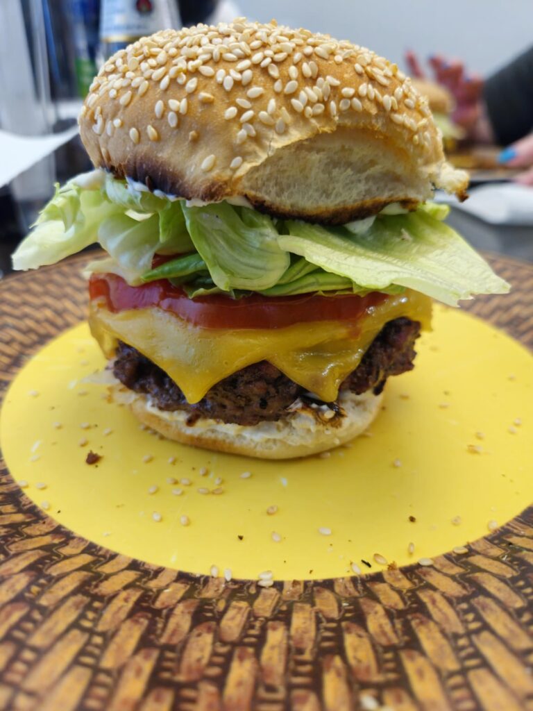 Weekend cheeseburger