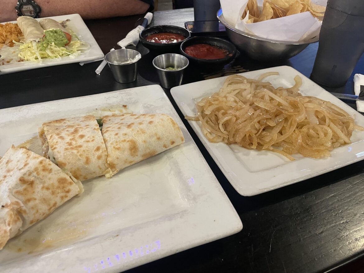 I almost cried when they brought this entire plate of “extra onions” to the table 🥹