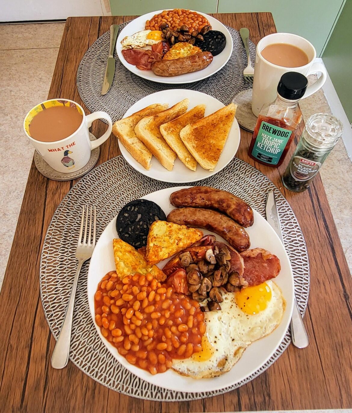 Skipped the Roast and Went Full English Instead – Sunday Lunch for Two 🦆