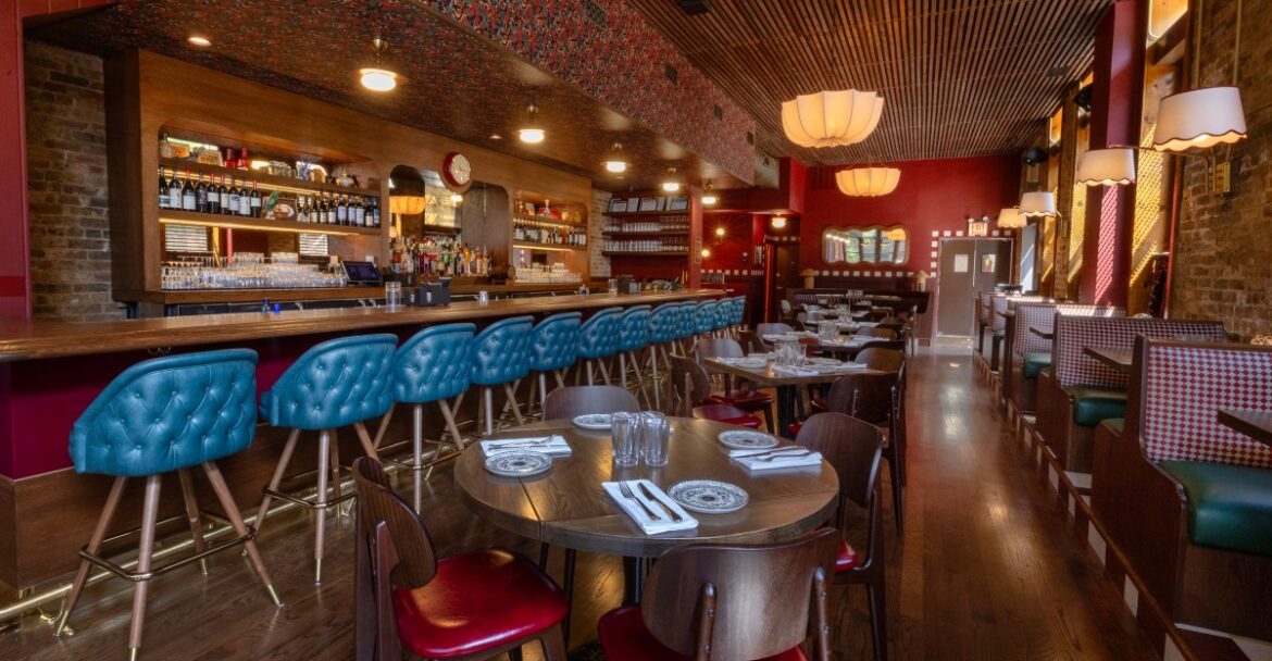 Take a Tour of Dimmi Dimmi Corner Italian in Lincoln Park Take a Tour of Dimmi Dimmi Corner Italian in Lincoln Park