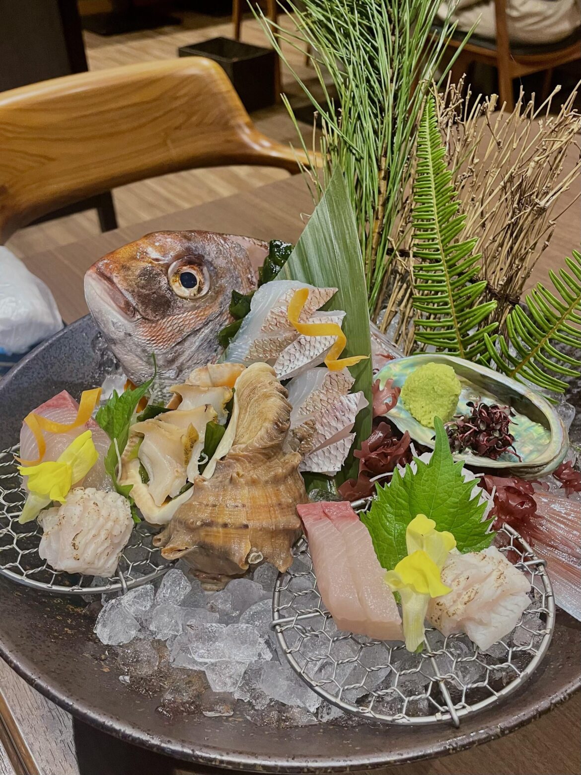 The presentation on this sashimi platter