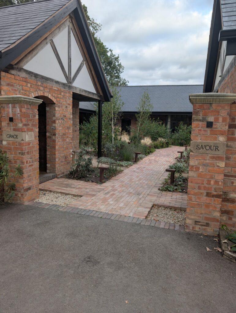 Grace and Savour 1* (Hampton in Arden, UK)