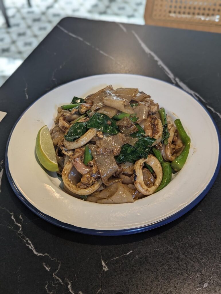 Seafood Pad See Ew from Hi Hoi Tod (near Wellesley Station)