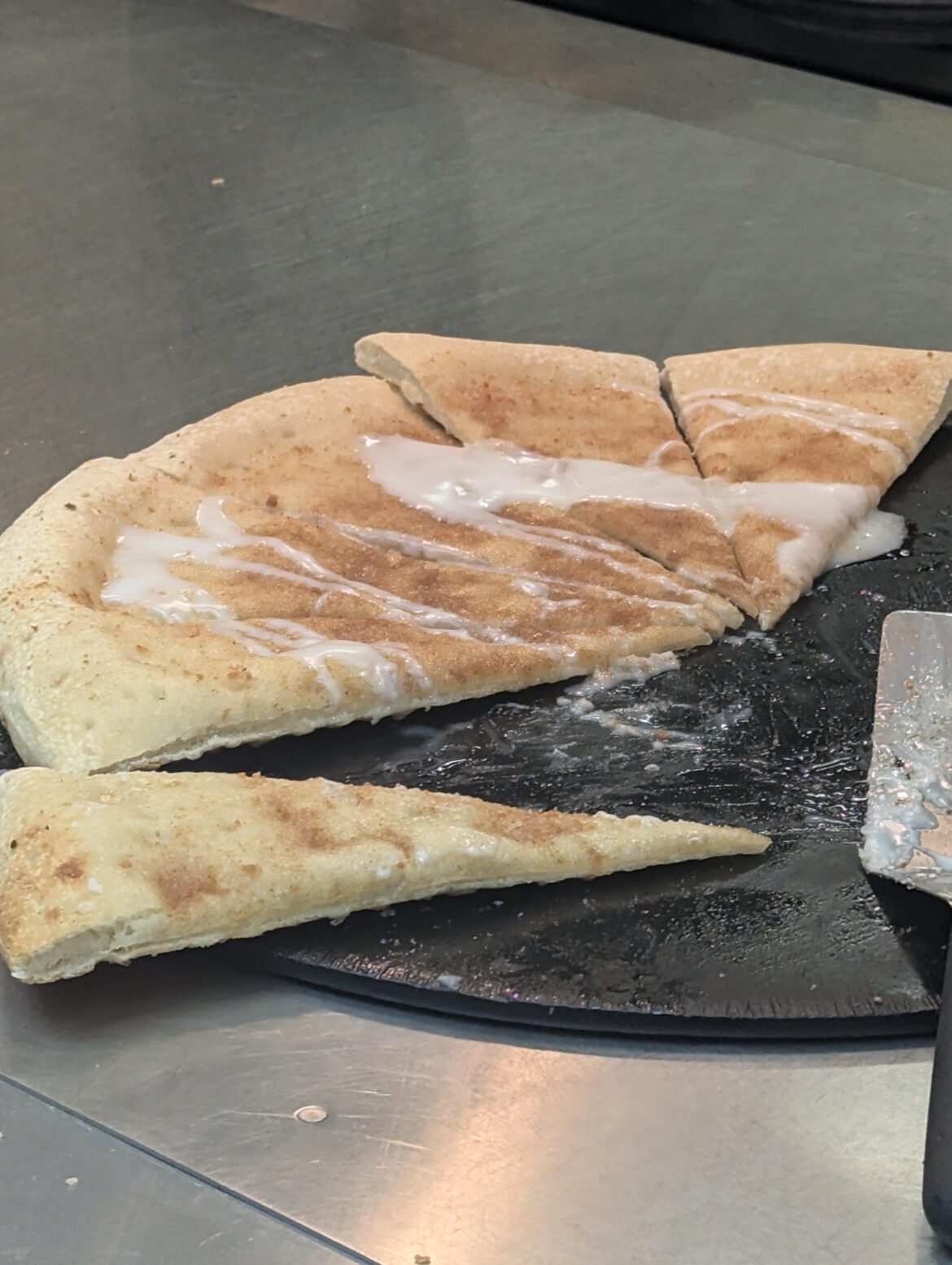 This pizza that was at the dining hall