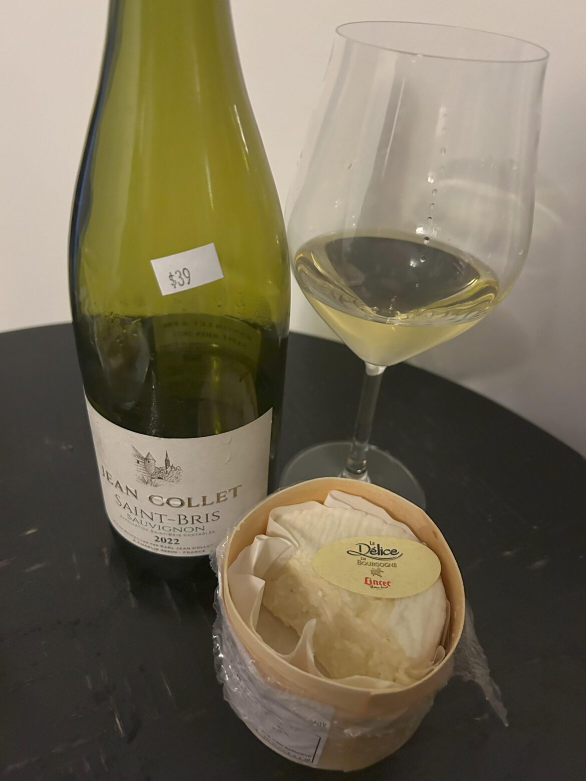 Jean Collet Saint-Bris - Drinking Burgundian Sauvignon with Burgundian Cheese