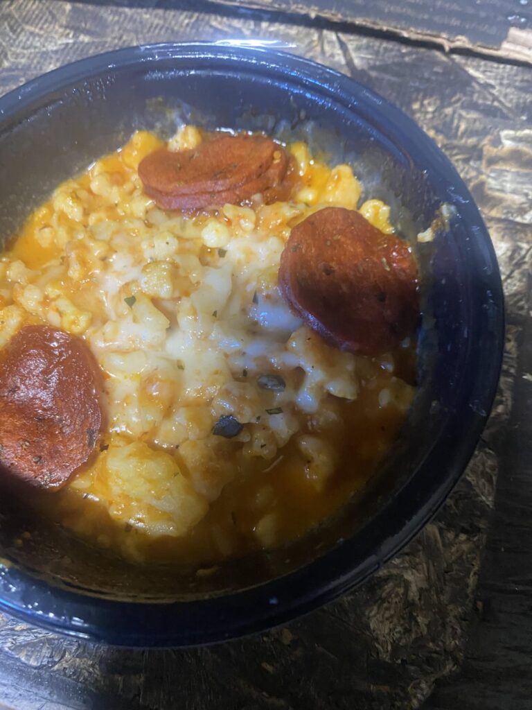 Vegetarian cauliflower pizza bowl