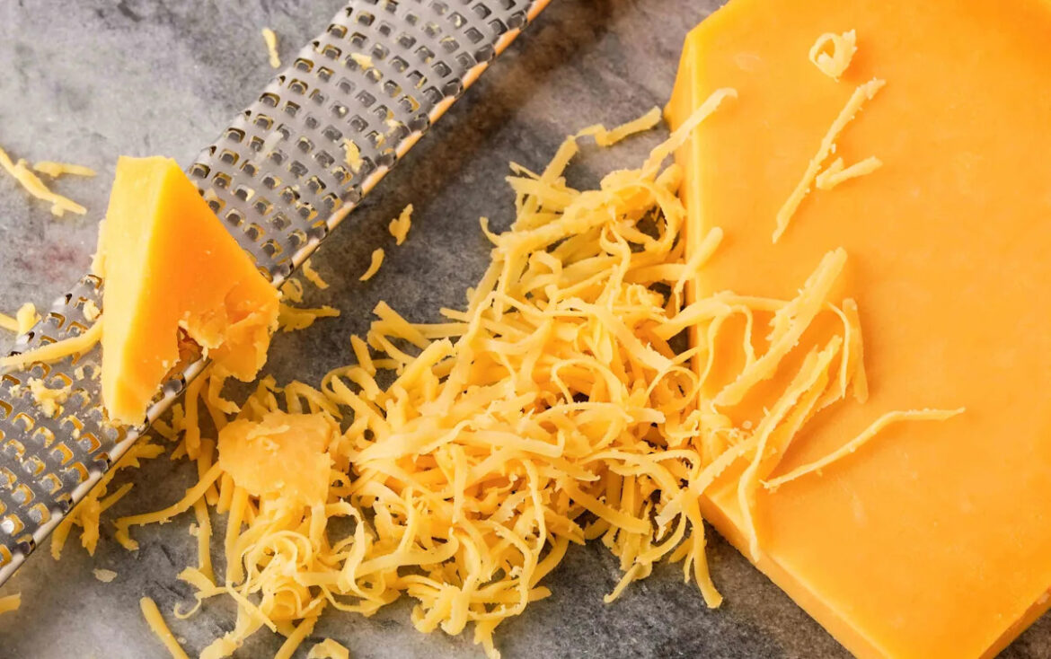 I Asked 5 Food Experts To Name the Best Cheddar Cheese (They All Said the Same Thing) I Asked 5 Food Experts To Name the Best Cheddar Cheese (They All Said the Same Thing)