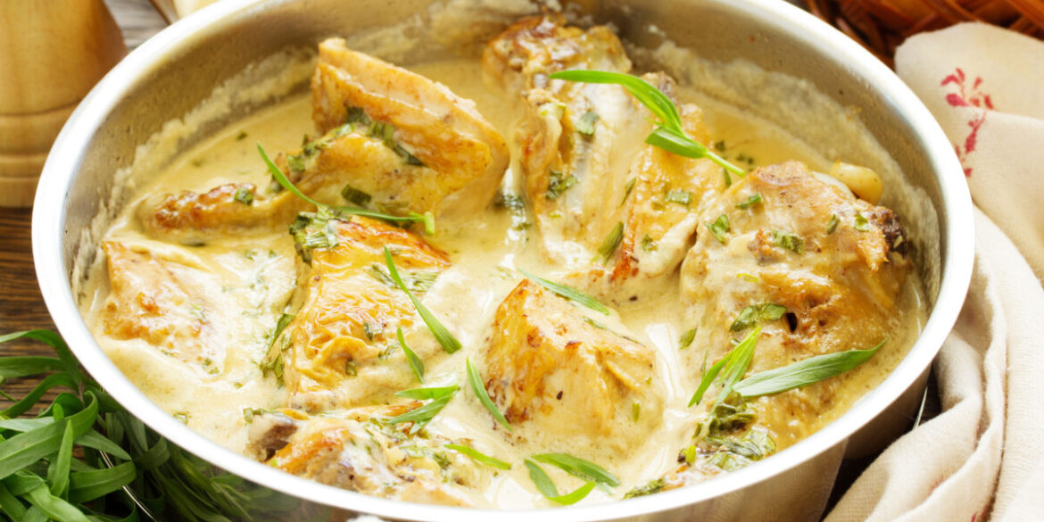 Discover the essential French herbs: Tarragon, Basil, and Chervil