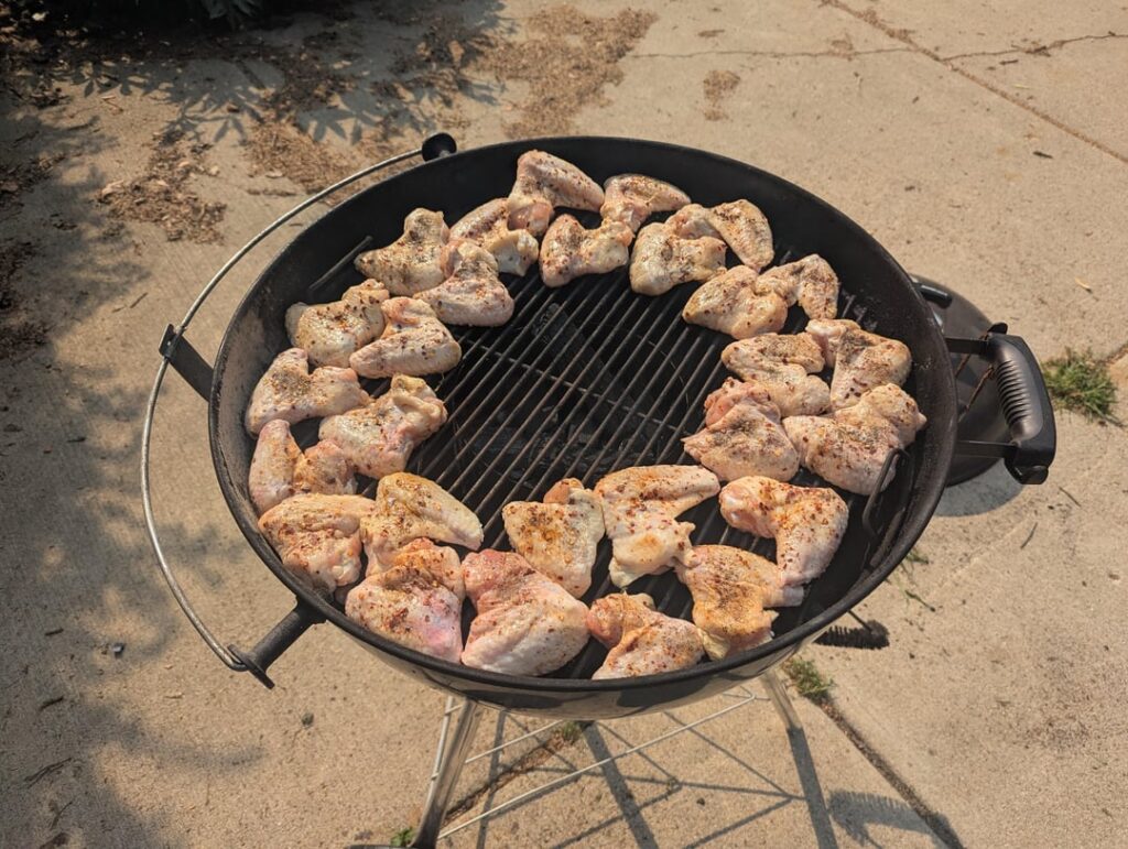 2 1/2 hours and 9 PBR's later and these wings were AMAZING!