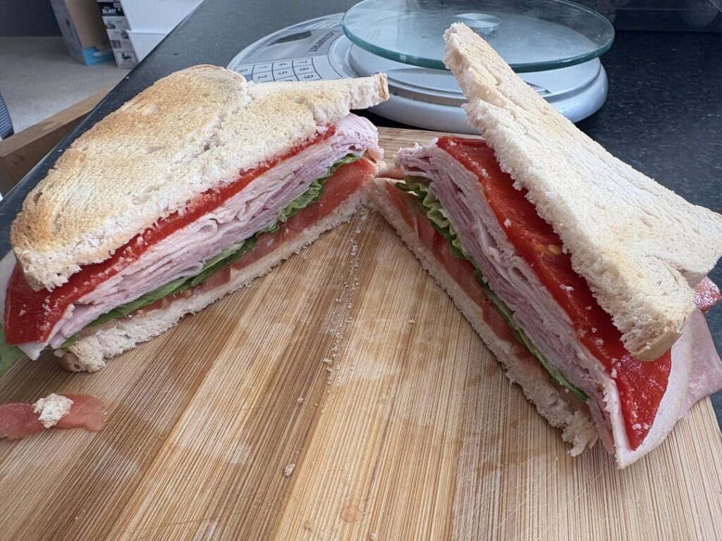 275 Cal Sandwich + 38g Protein + 31g Fibre