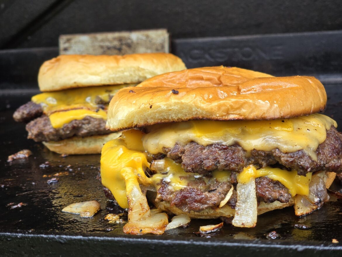 Sunday Cheeseburgers