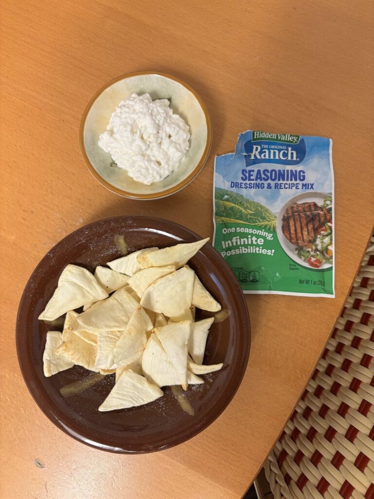 Egglife air fryer chips + cottage cheese side 95 cals 18 g protein