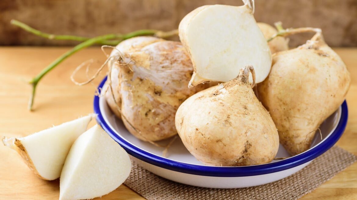 What is jicama? Nutrition experts explain