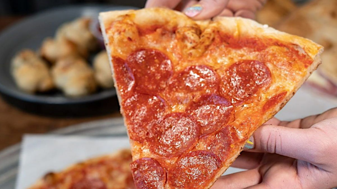 Dominick's in Newton named NJ's best slice of pizza by Food Network