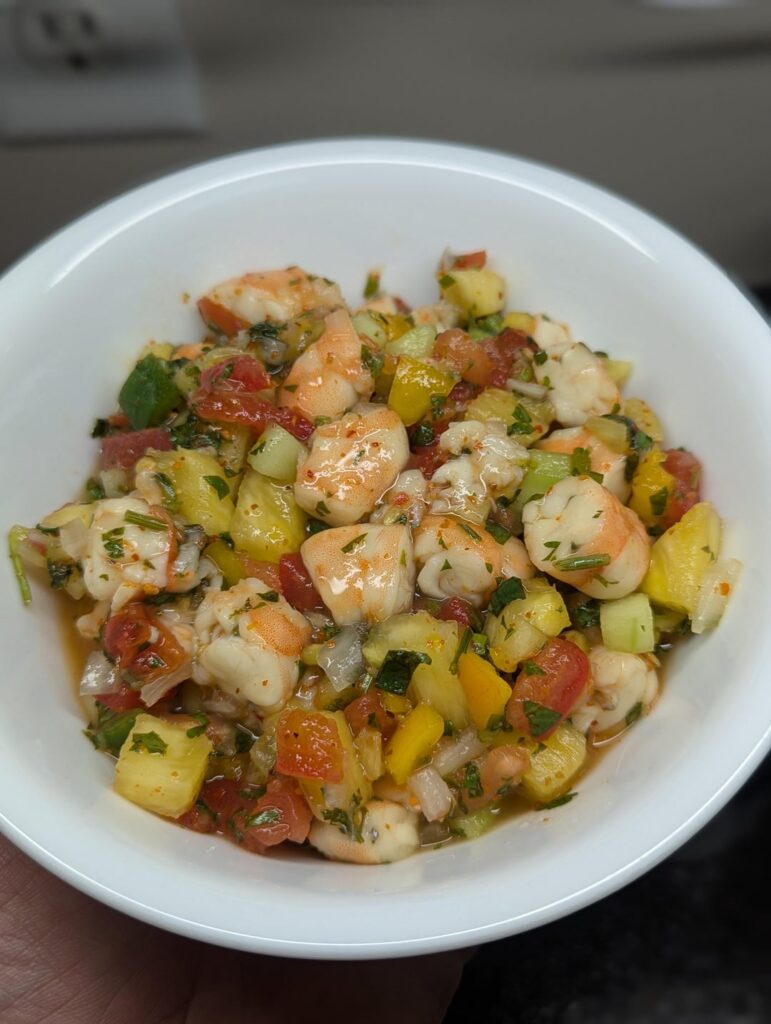 Gringo ceviche con piña