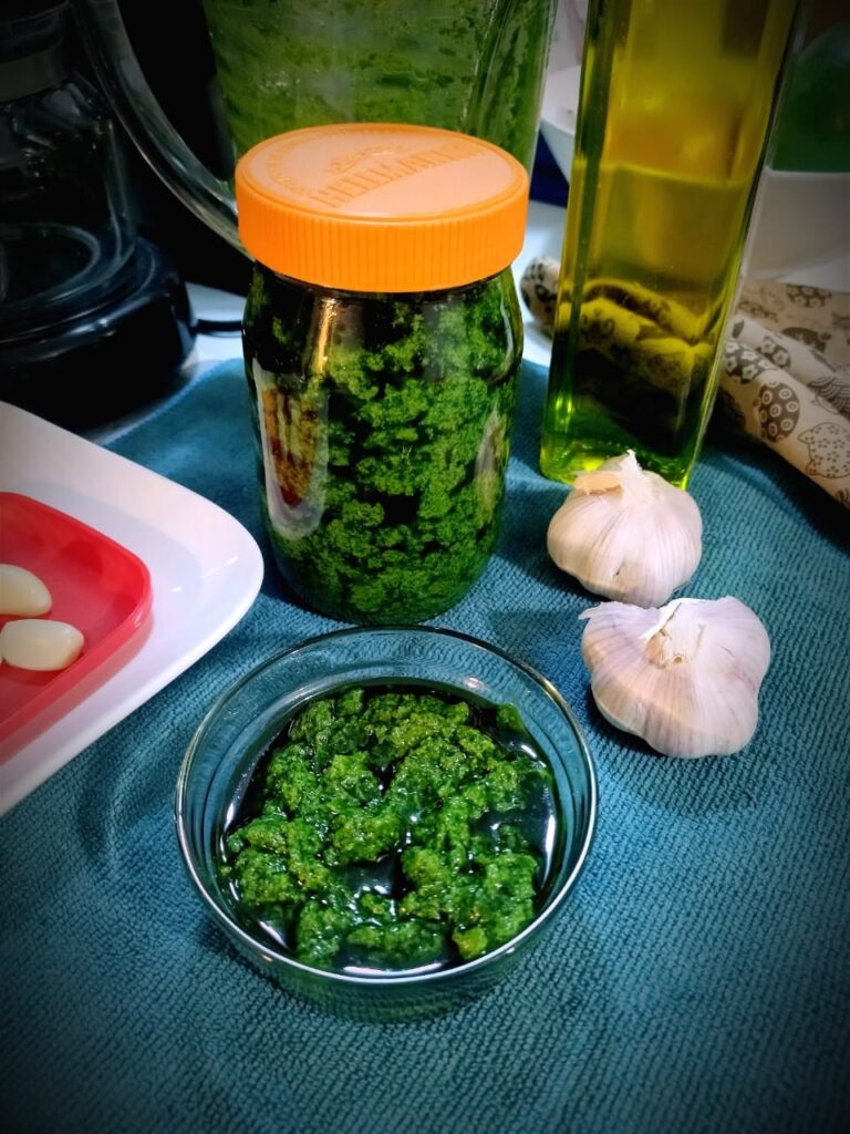 Used roasted cashew nuts to thicken my homemade basil pesto