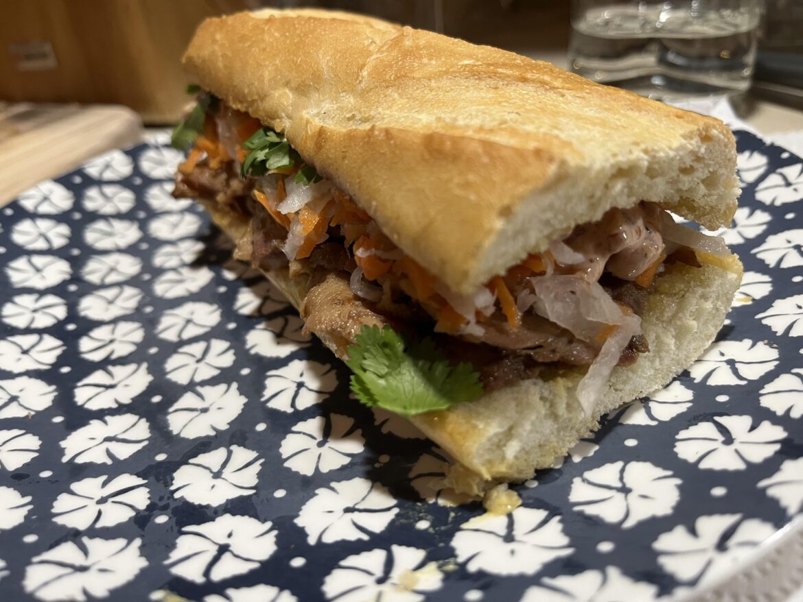 Char siu banh mi