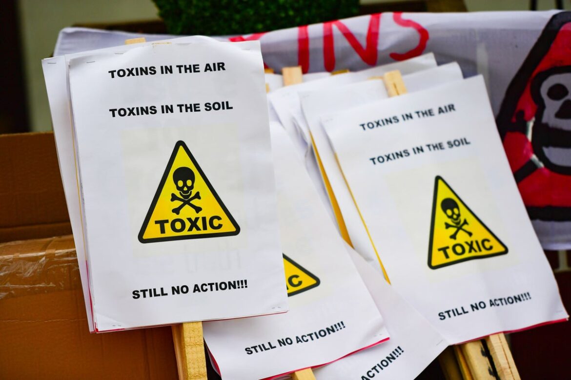 Cancer, Alzheimer’s and infertility ‘strongly’ linked to toxic chemicals in food and water by major study