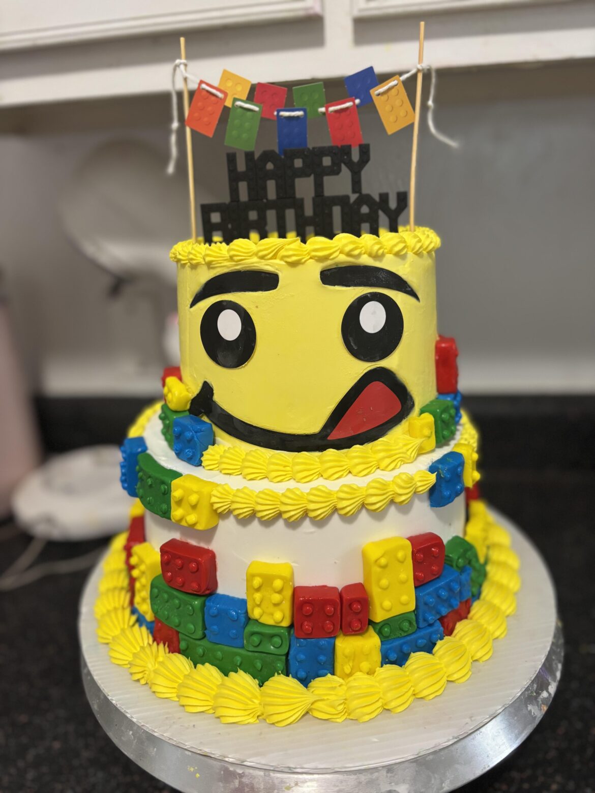 lego man cake!