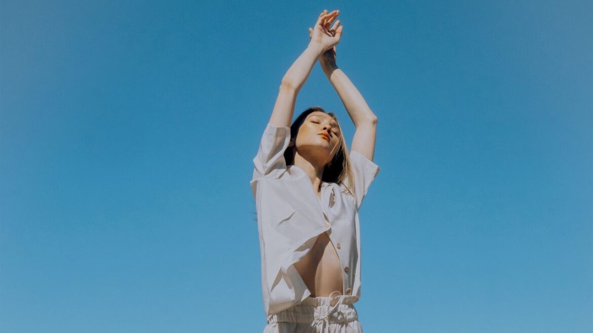 How to Pick the Best Vitamin D Supplement, According to Dietitians