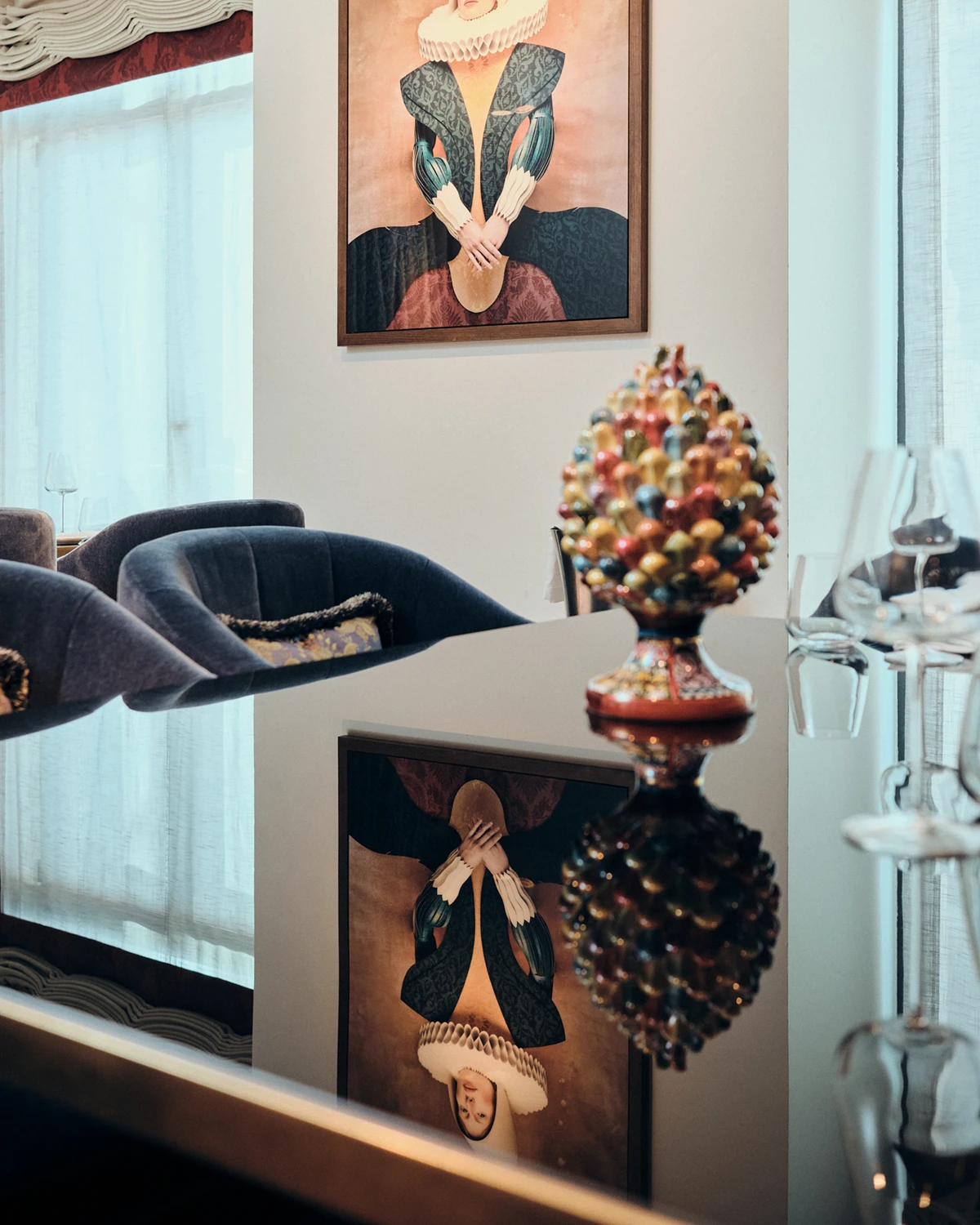 Art and reflections combine at the W Rome. Ph. Luca Santini