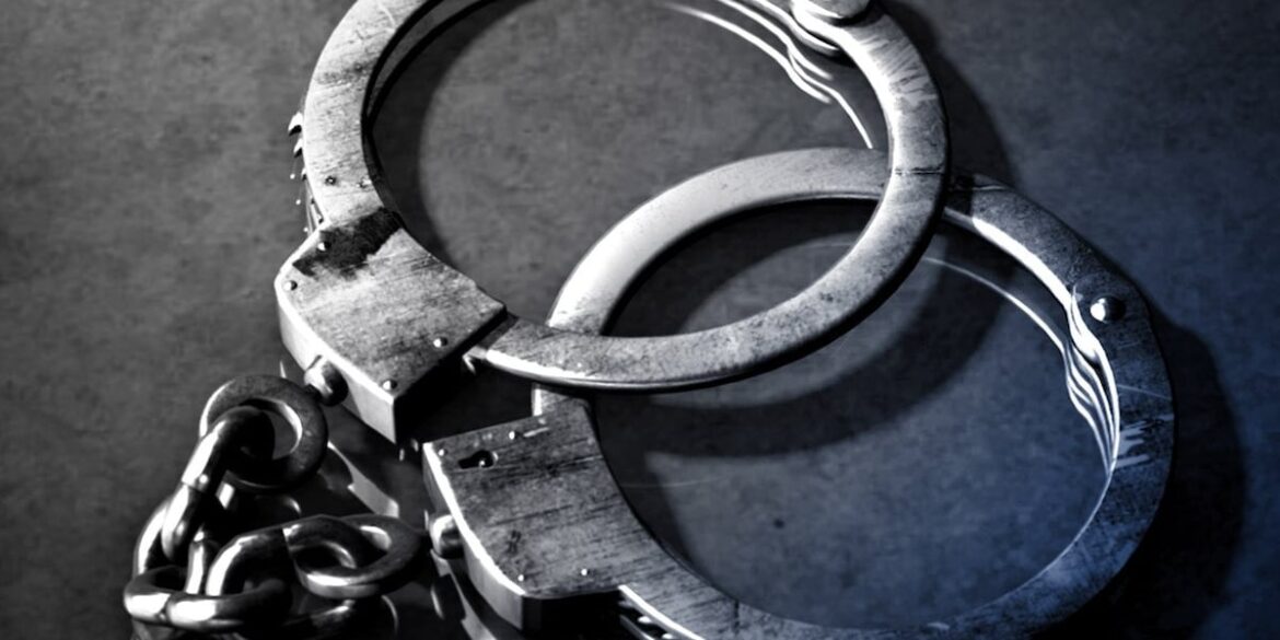 Man arrested on multiple charges at Laredo fast food restaurant Man arrested on multiple charges at Laredo fast food restaurant