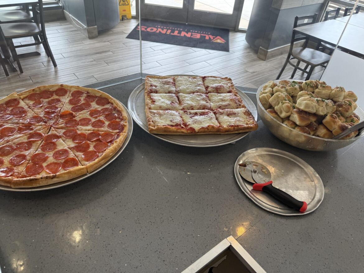 Find Something for the Whole Family at Valentino’s Pizzeria & Restaurant Find Something for the Whole Family at Valentino’s Pizzeria & Restaurant