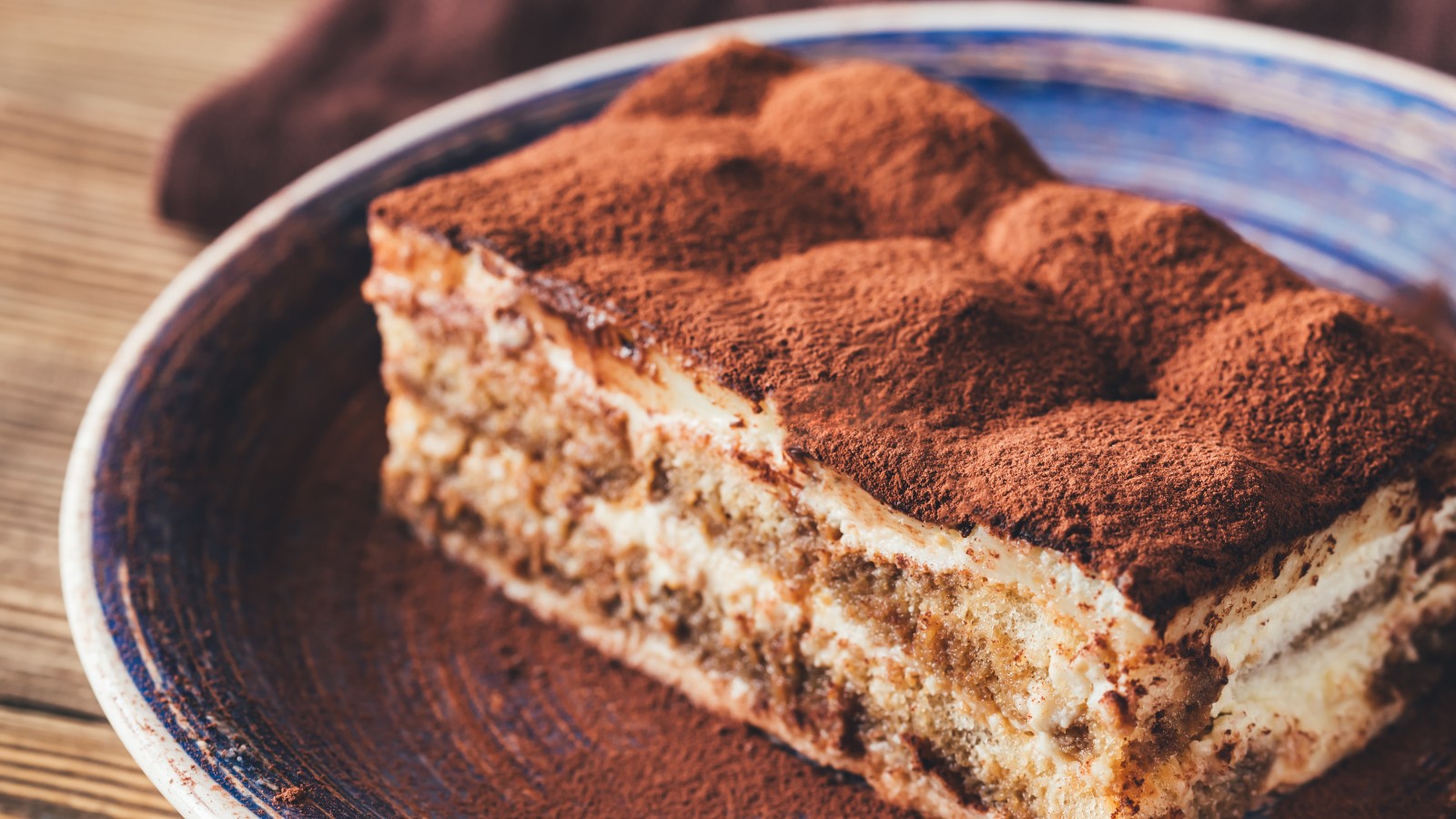 traditonal italian dish of Tiramisu