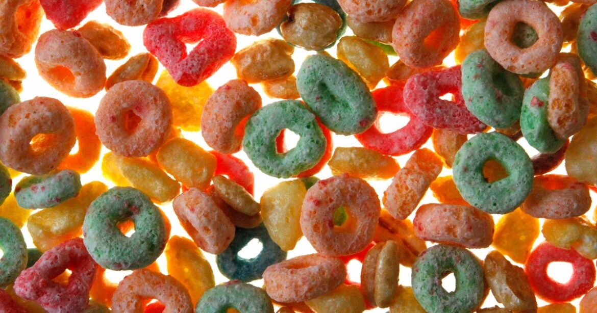 Food dye in Froot Loops? Under pressure from Texas, Kellogg says no more Food dye in Froot Loops? Under pressure from Texas, Kellogg says no more