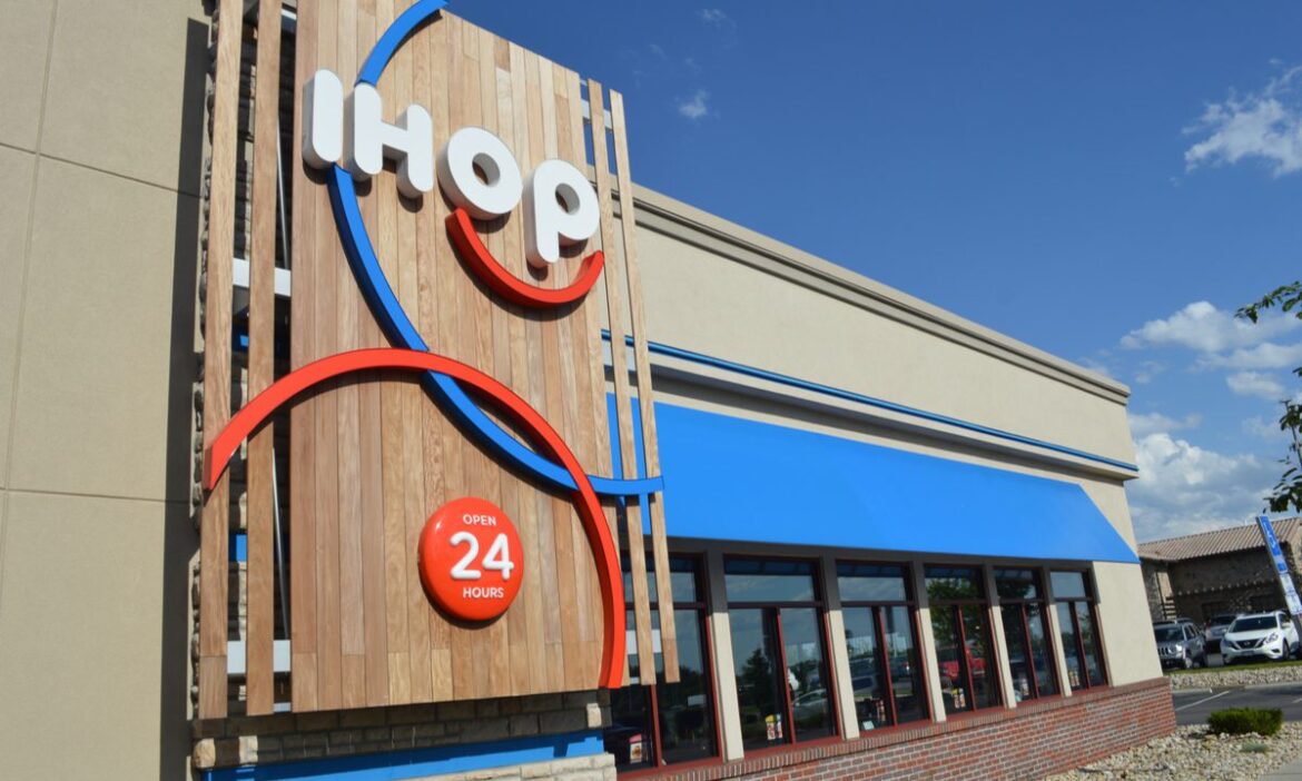 Restaurant Sales Slide As Americans Lose Appetite for Dining Out IHOP, loyalty, International Bank of Pancakes