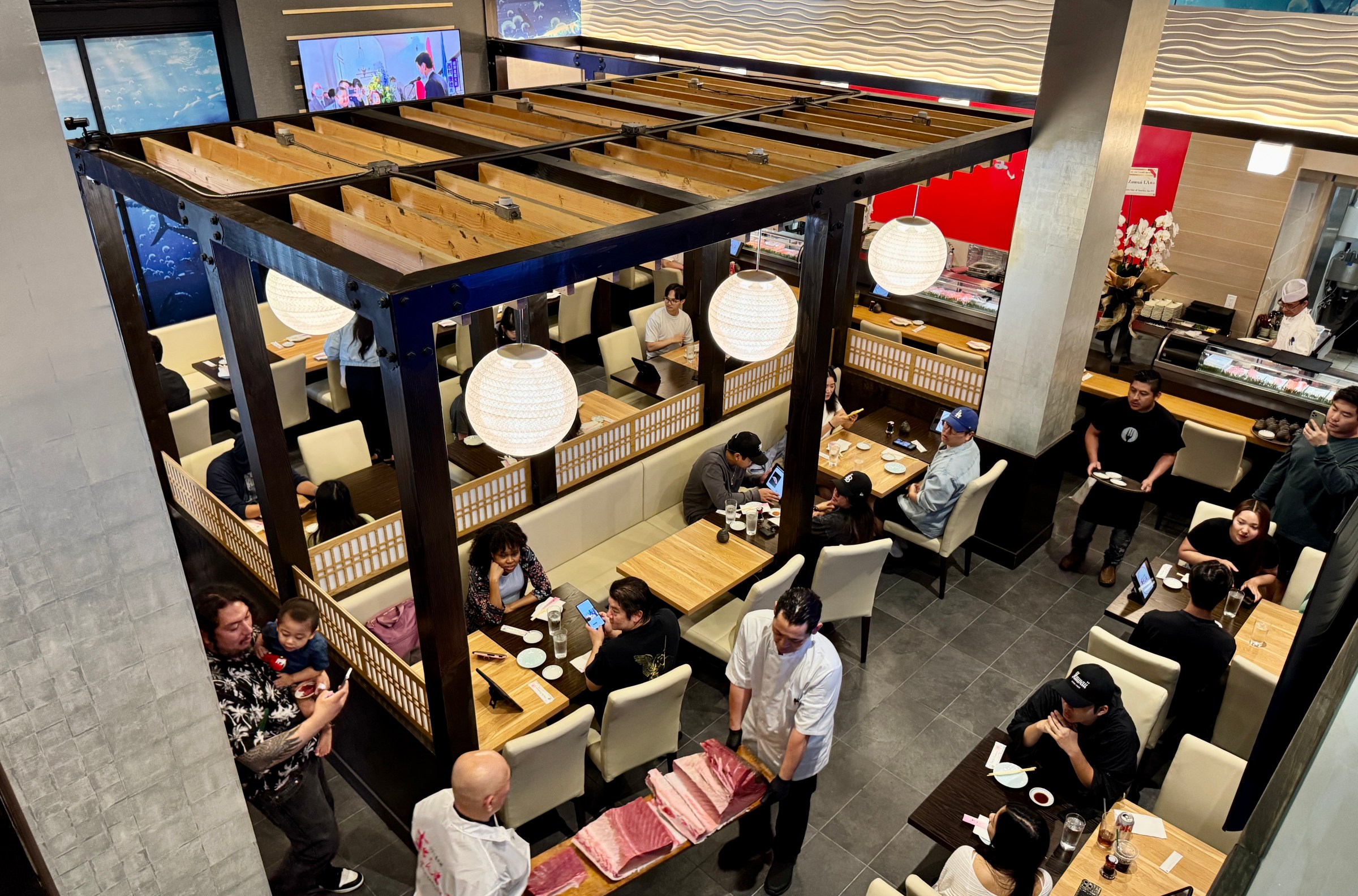 Overhead shot of room at Sushi Zanmai