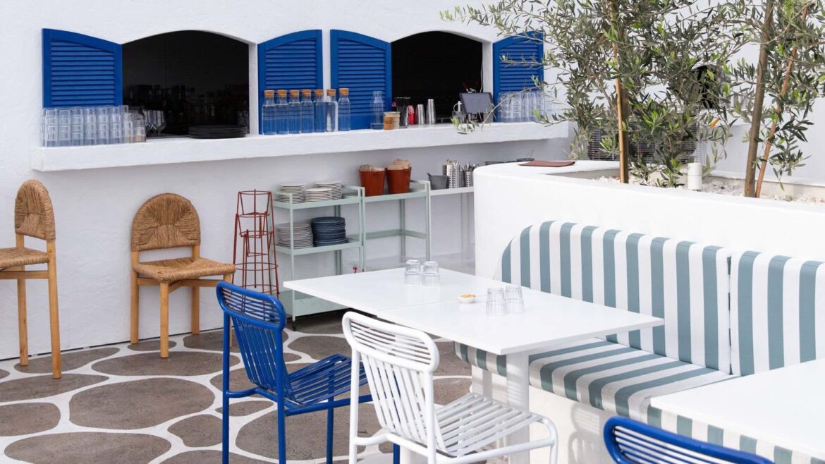 Olympia, Oakleigh Review