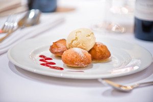 Photo: Oscar's Bistro