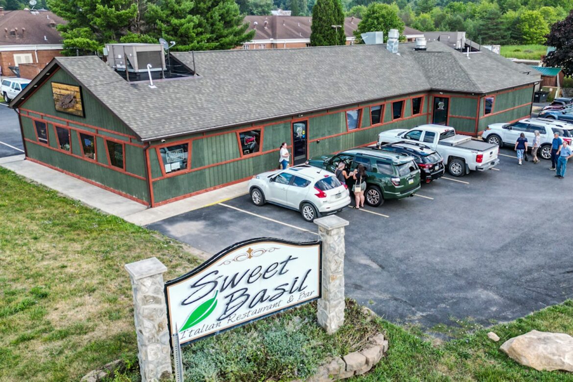 SPONSORED: Indulge in Prime Rib Dinner at Sweet Basil Today!