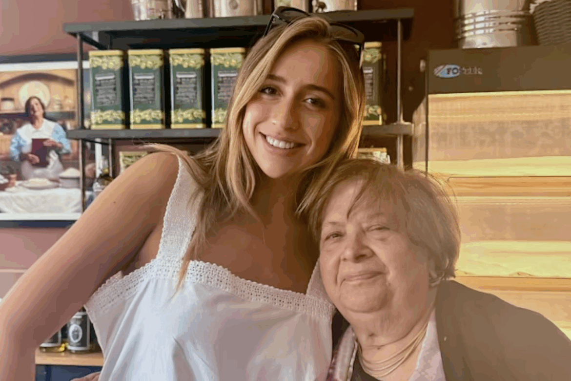 Tate McRae just visited an iconic Italian restaurant in Calgary dailyhive logo