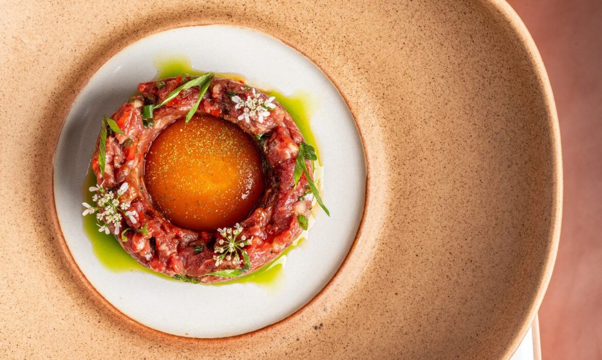 The Luxury Dining Series Spotlights Historic Cuisine at The Ritz-Carlton Bangkok