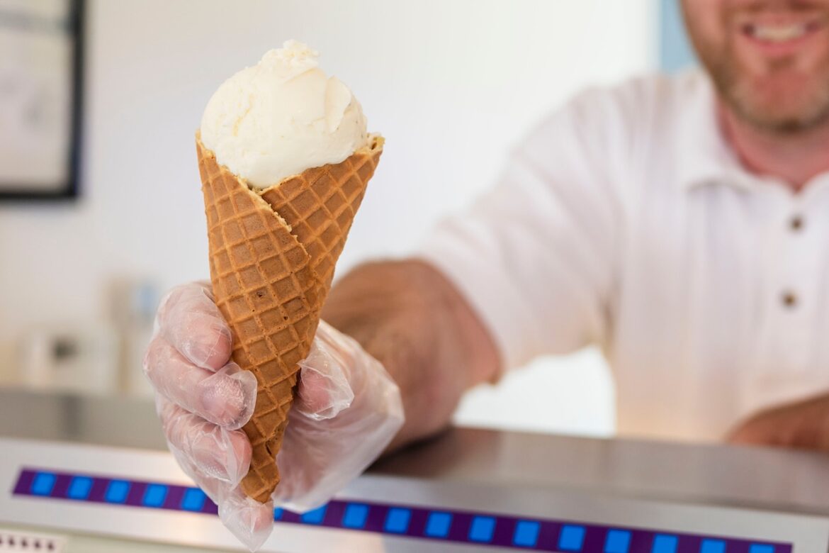 Dill pickle fanatics unite! Try unusual but ‘surprisingly popular’ flavor at this mid-Michigan shop