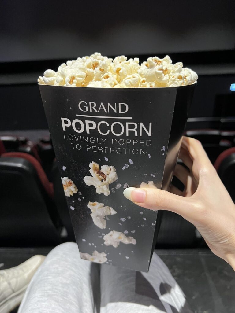 How much calories in this cinema popcorn?