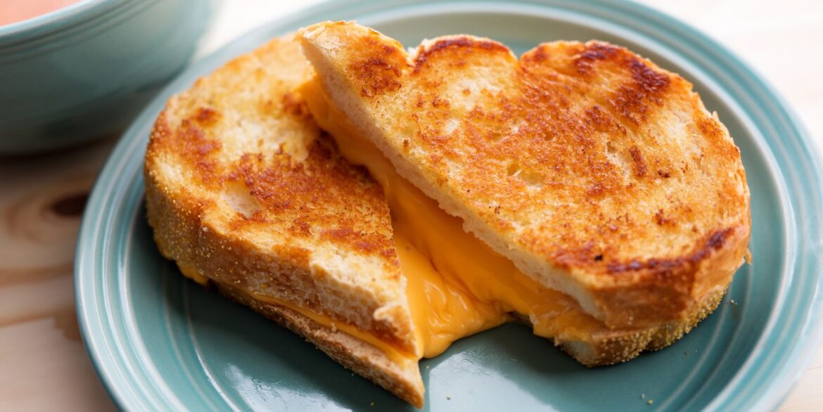 I Just Learned the Easiest Way to Make Grilled Cheese, and It's a Game Changer