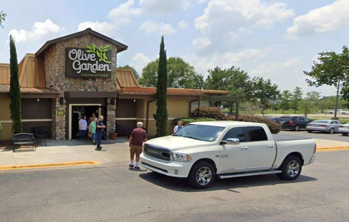 Popular Pasta Dish Back on the Menu at Louisiana Olive Gardens