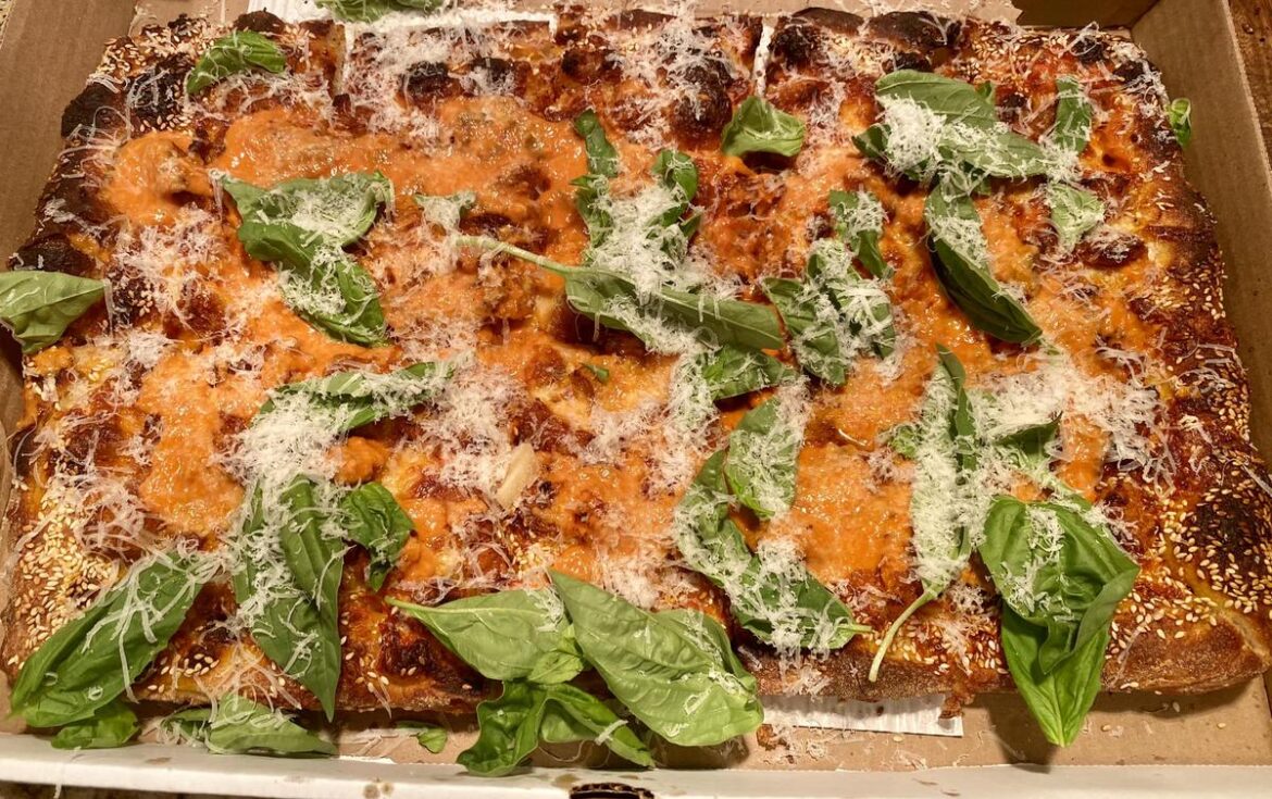 Pizza Lab Ghost Kitchen in Amalfi's Restaurant in Lawrence, NJ